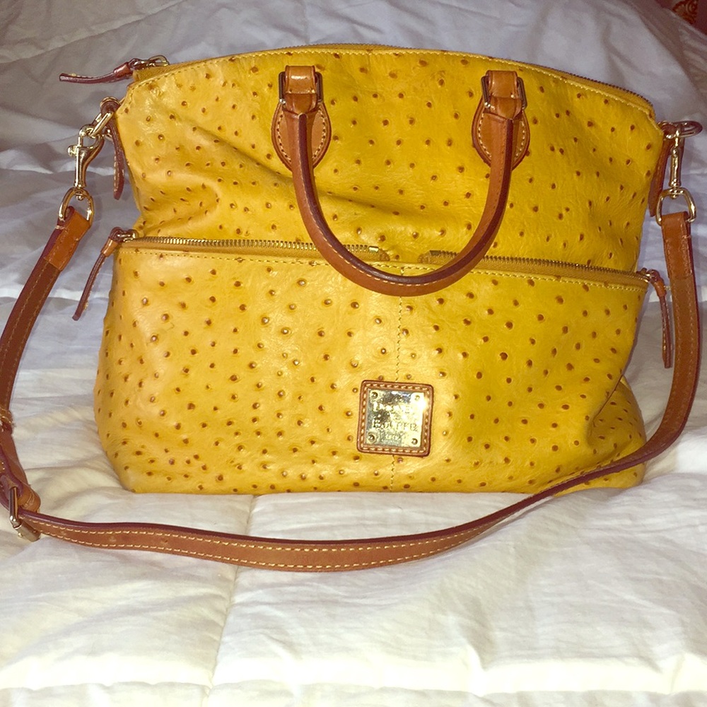 Dooney & Bourke bag